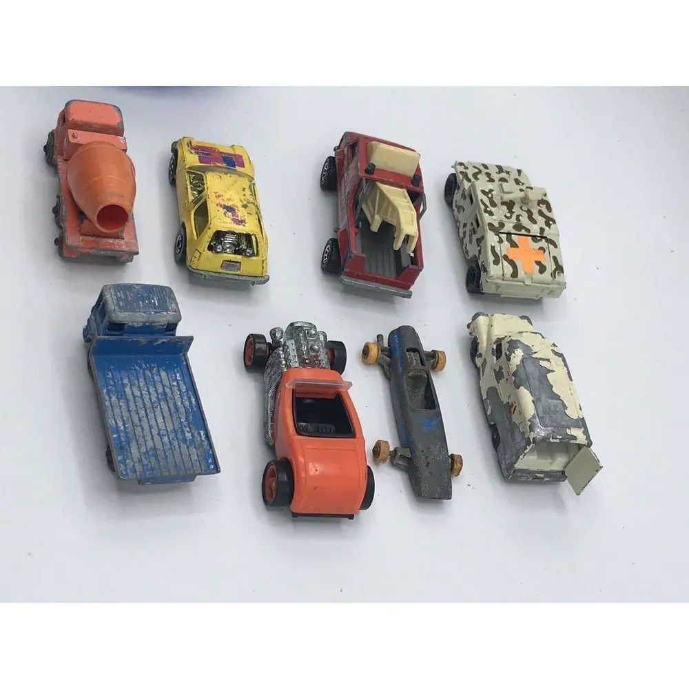 Lot of (8) 1980s/1990's‎ 